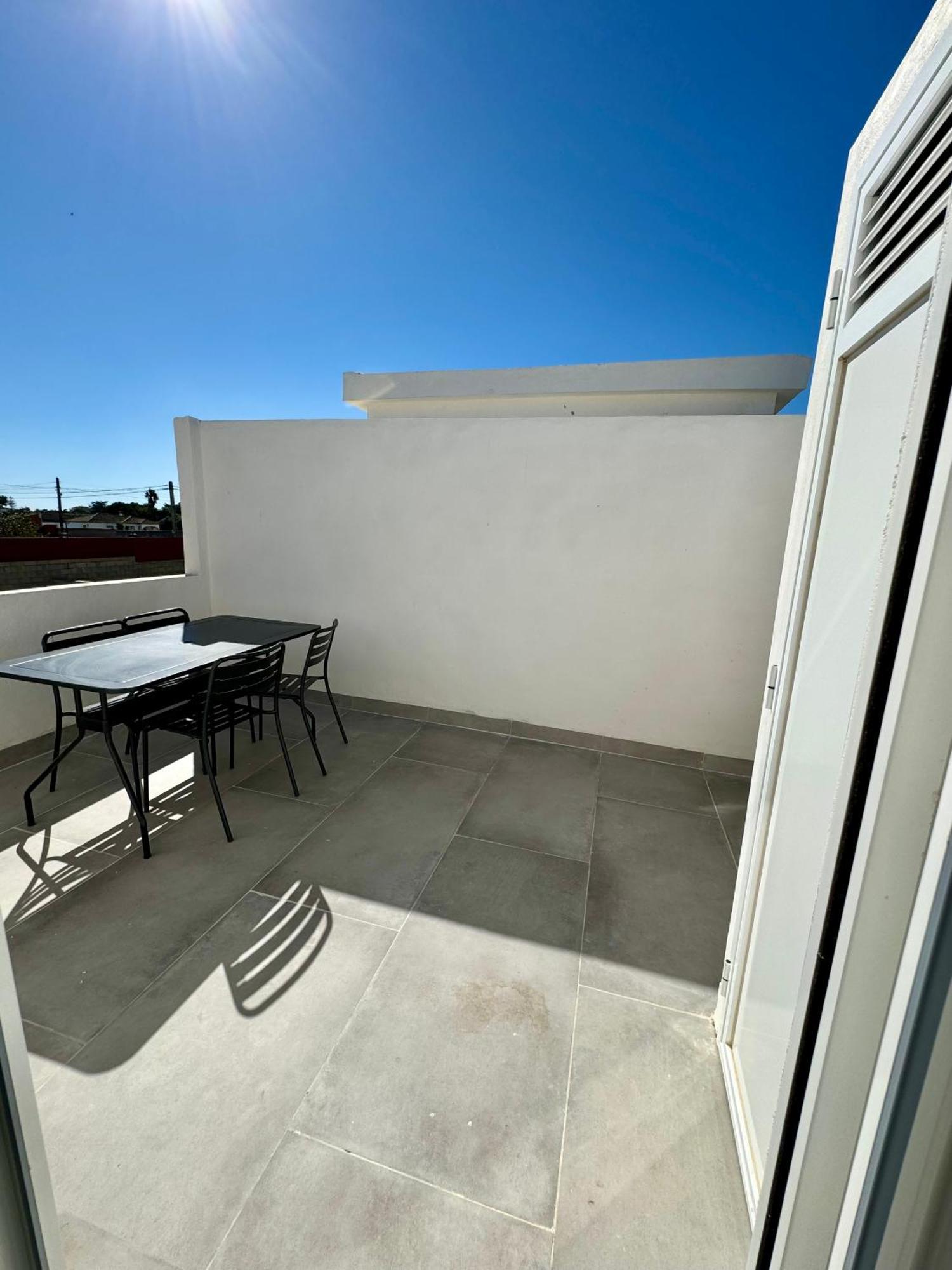Apartamentos Munoz Fornell 2 Chiclana de la Frontera Bagian luar foto
